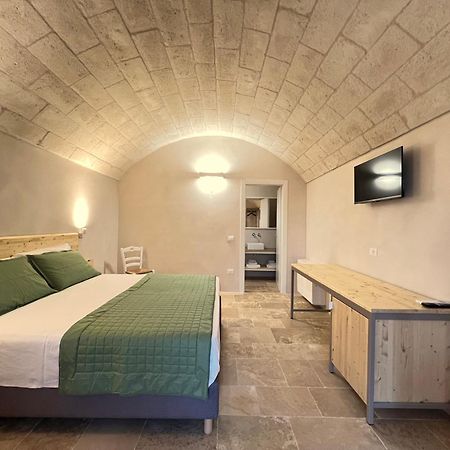Masseria Castelluzzo Чельє-Мессапіка Екстер'єр фото