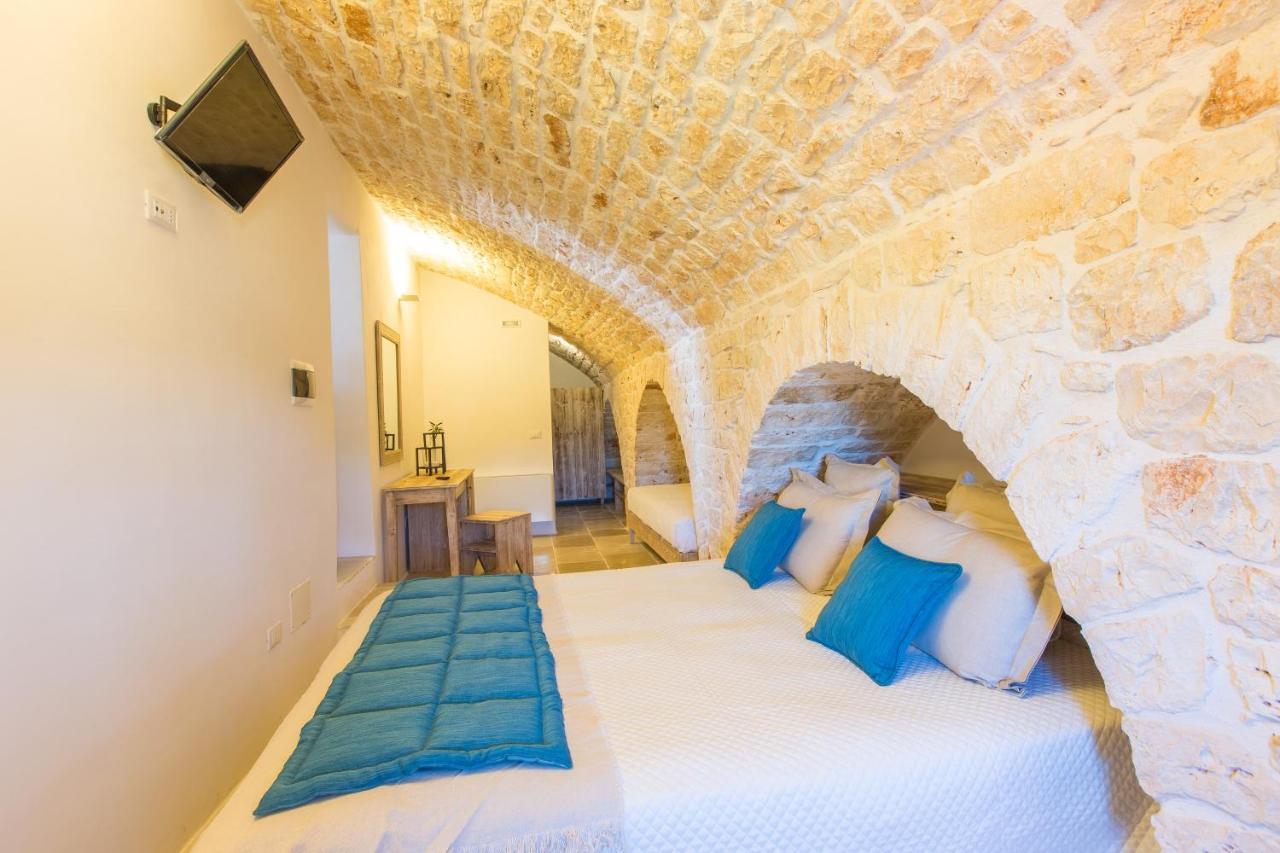 Masseria Castelluzzo Чельє-Мессапіка Екстер'єр фото