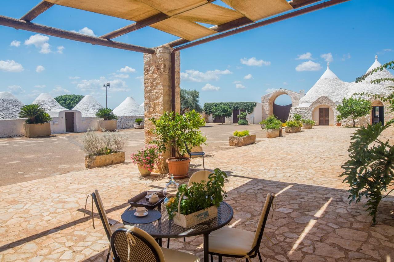 Masseria Castelluzzo Чельє-Мессапіка Екстер'єр фото